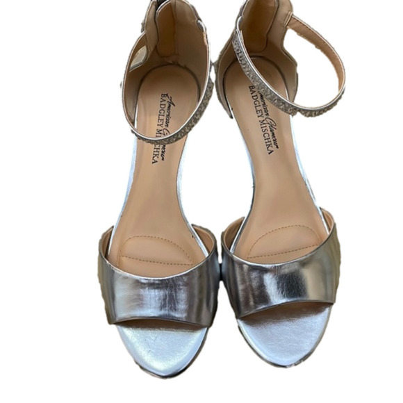 Badgley Mischka Shoes - Badgley Mischka Dress Shoes size 7.5